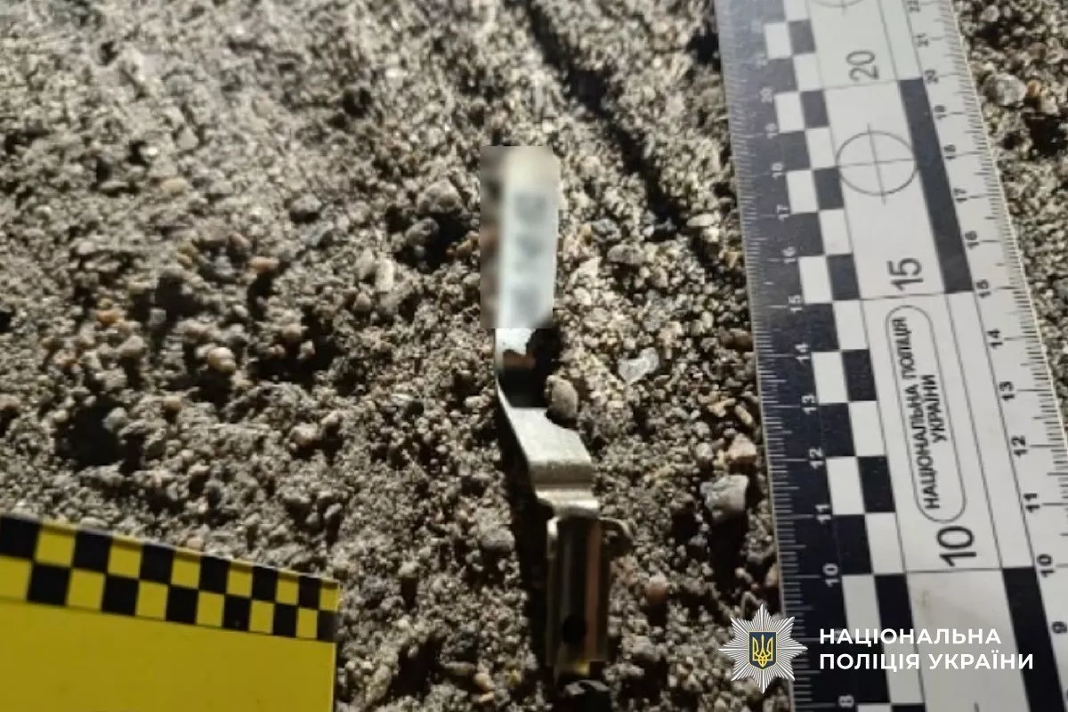 Man killed after throwing grenade at police in Ukraine's Dnipro PHOTO