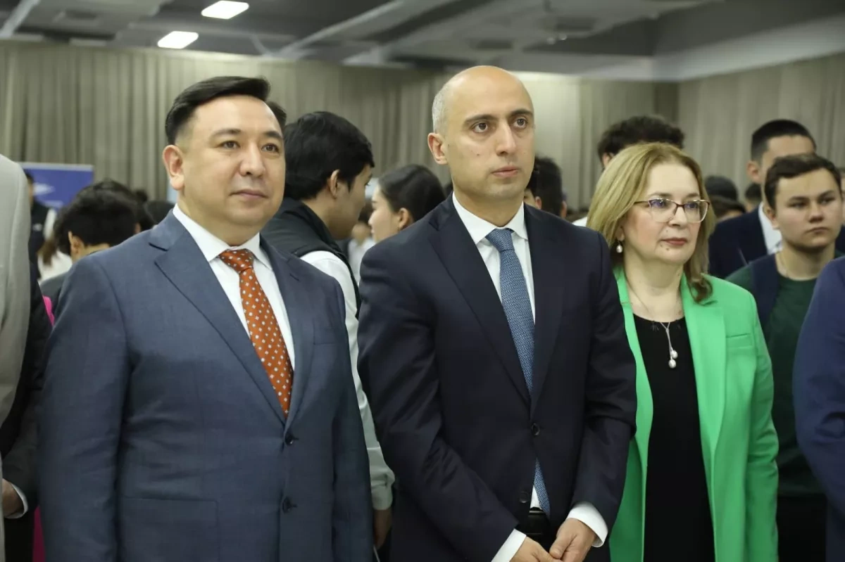 Education minister visits Study in Azerbaijan fair in Kazakhstan PHOTO