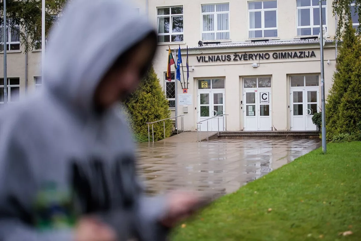 Bomb threats reported at five schools in Lithuania