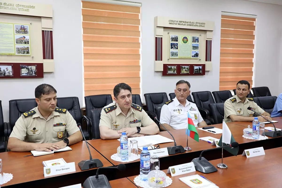 Azerbaijan, Pakistan review defence cooperation and future prospects PHOTO