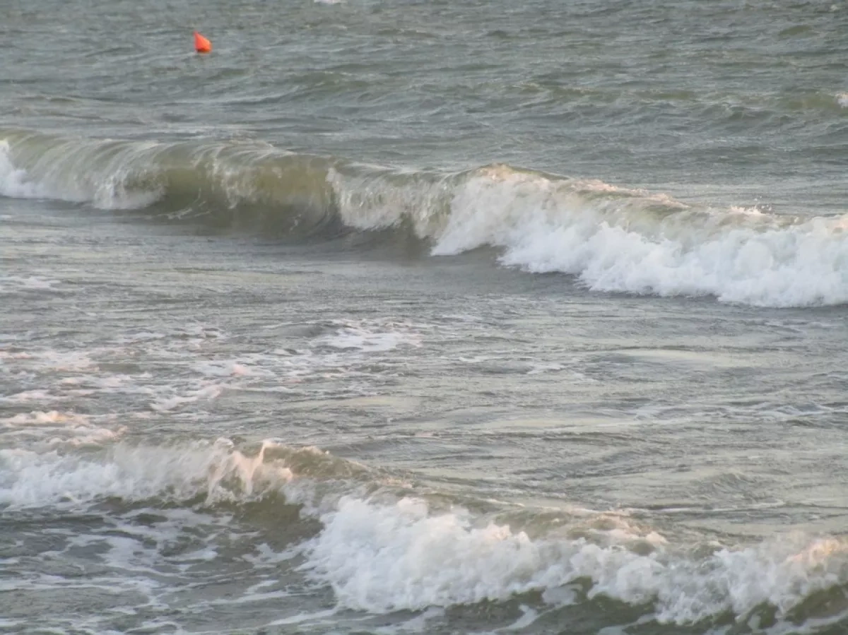 Drone fragment found on Romanian Black Sea beach PHOTO