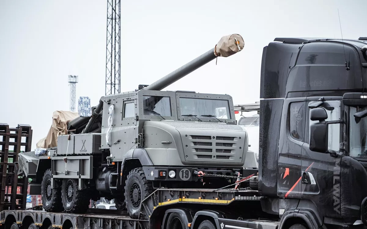 Estonia to acquire 12 more French CAESAR howitzers