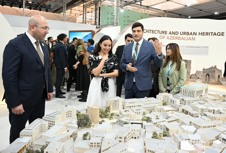Heydar Aliyev Foundation VP Leyla Aliyeva and Head of Baku Media Center Arzu Aliyeva visit Urban Expo exhibition (PHOTO)