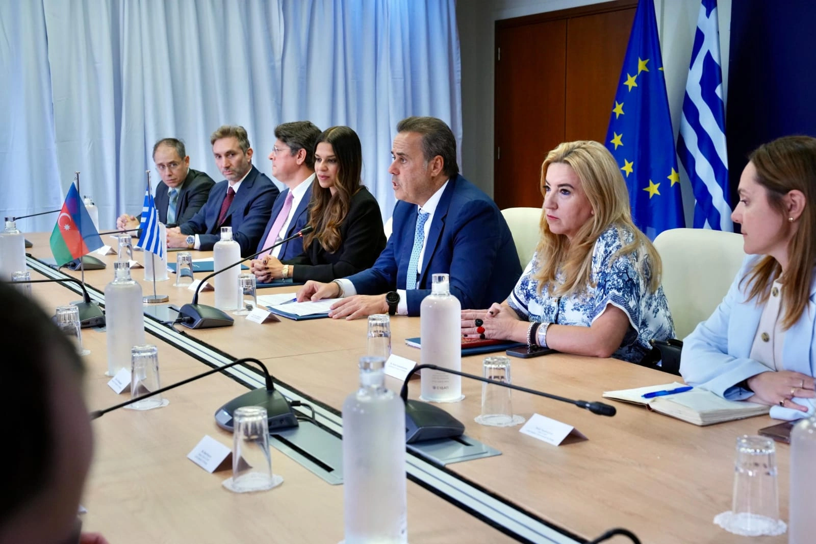 Azerbaijan reveals natural gas export volume to Greece (PHOTO)