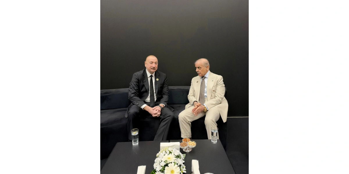 President Ilham Aliyev meets with Pakistani Prime Minister on sidelines of Antalya Diplomacy Forum (PHOTO)