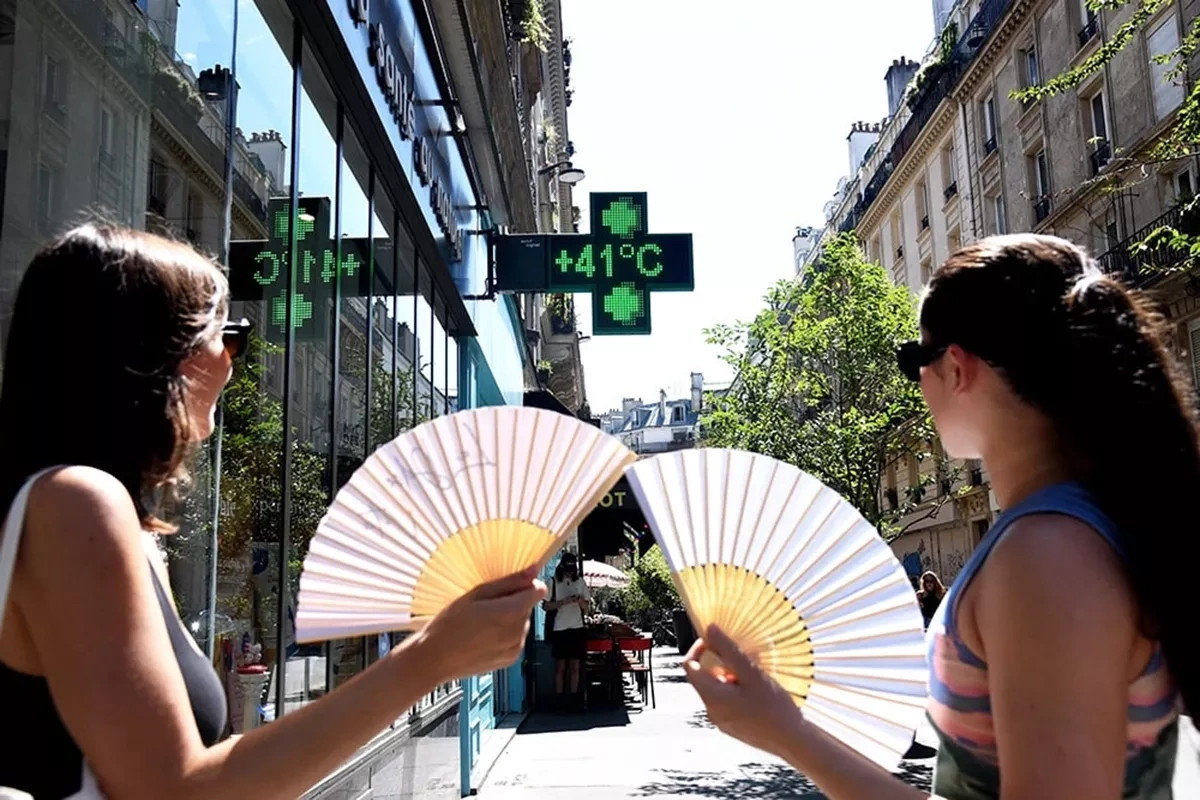 Japan hospitalises over 9,000 people with heatstroke in one week