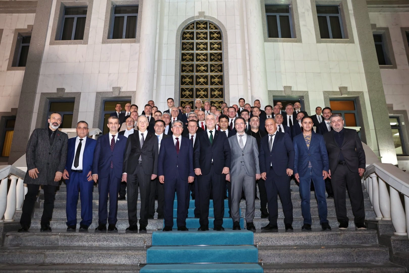 Türkiye lifts veil on key development projects in Turkmenistan