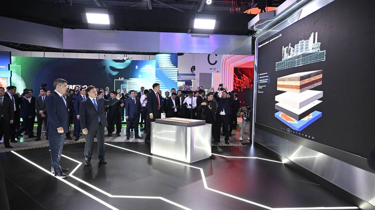 KazMunayGas set to deploy digital twins at 12 oil fields by end-2028