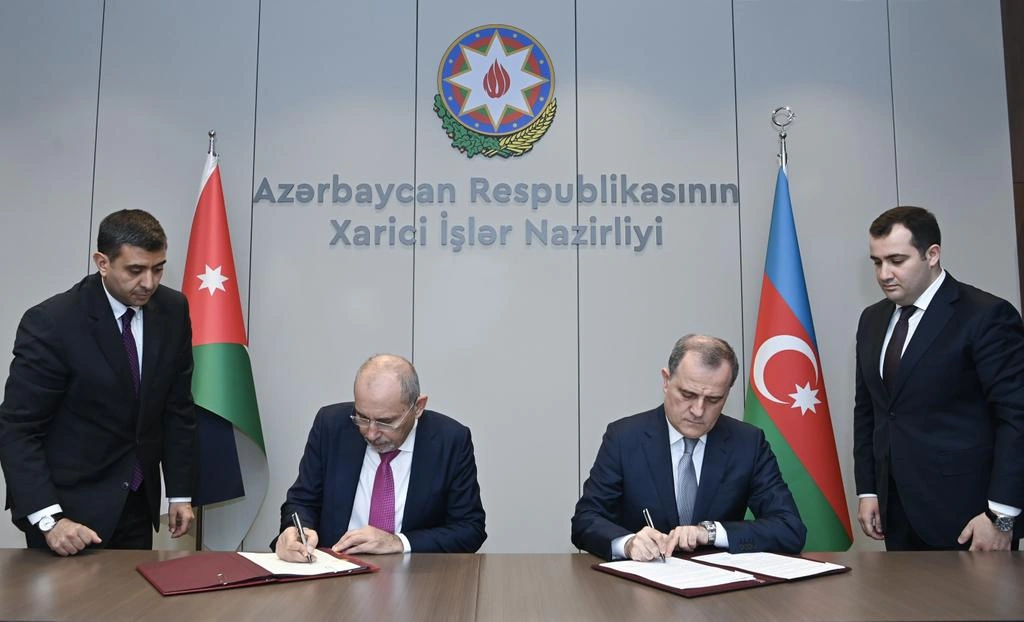 Azerbaijan abolishes visa regime with Jordan