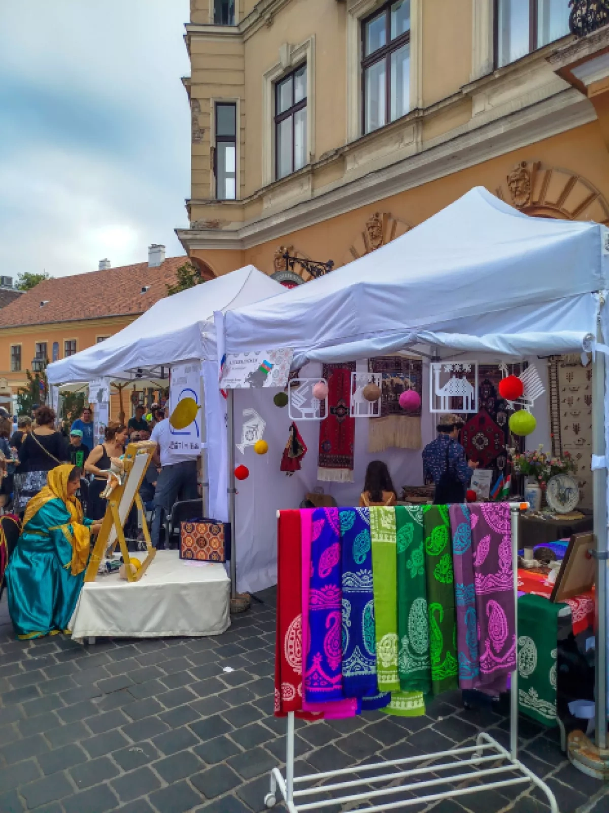 Azerbaijan showcases carpet, kelaghayi traditions at Budapest Folk Arts festival PHOTO