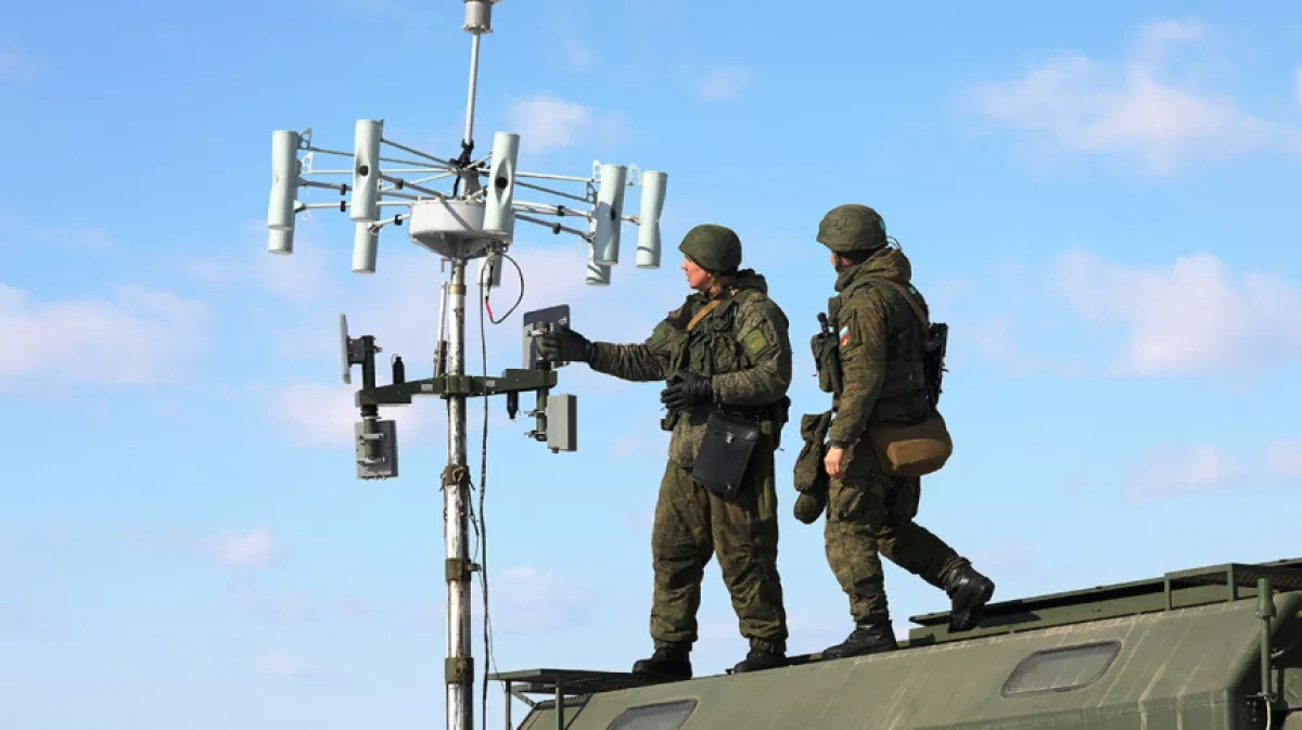 El Mundo: Russian electronic warfare reduces Starlink’s effectiveness in Ukraine