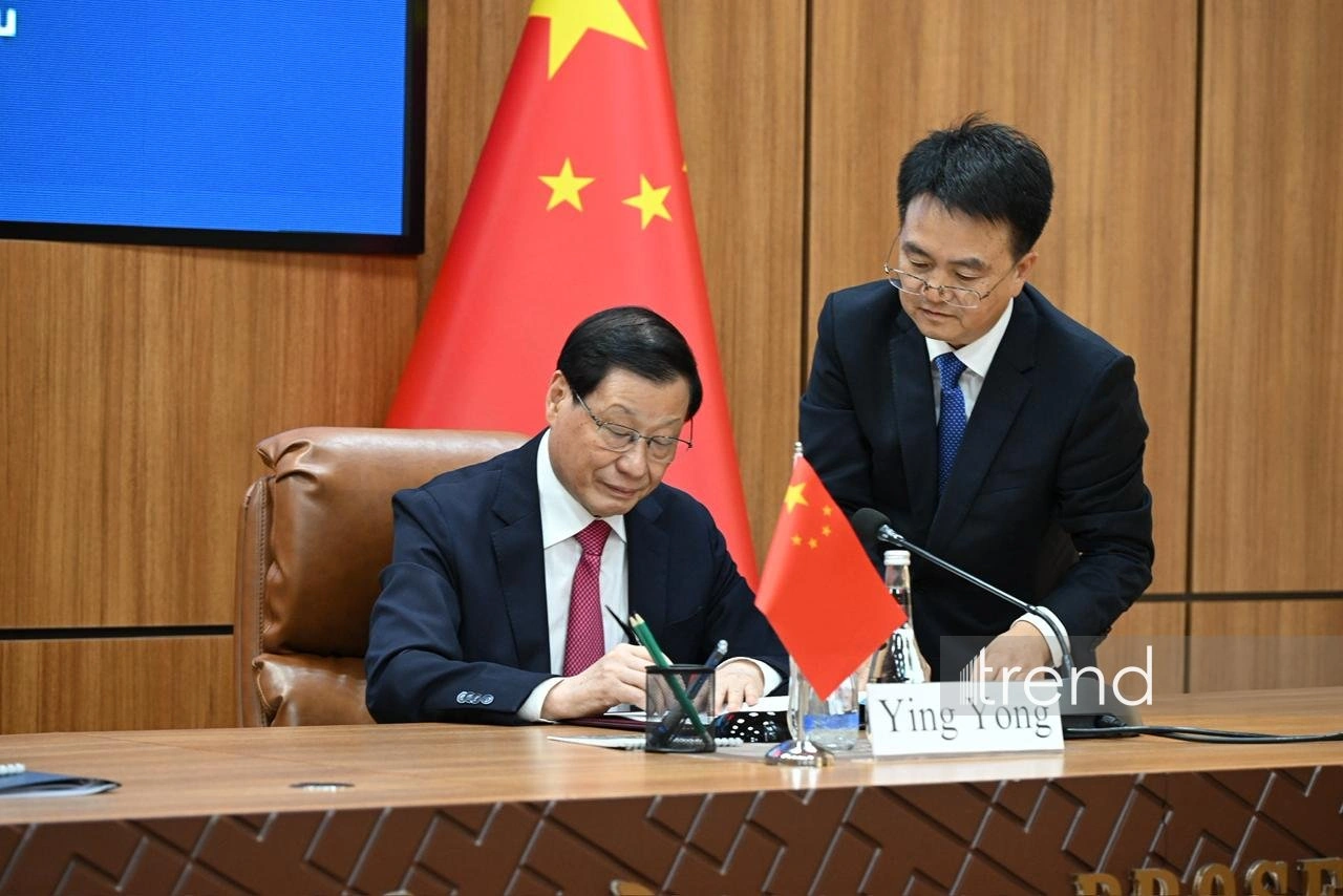Azerbaijan, China prosecutor general offices sign memorandum of understanding (PHOTO)