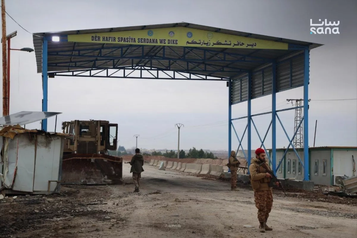 Syrian army seizes Deir Hafer, clears mines, secures towns PHOTO