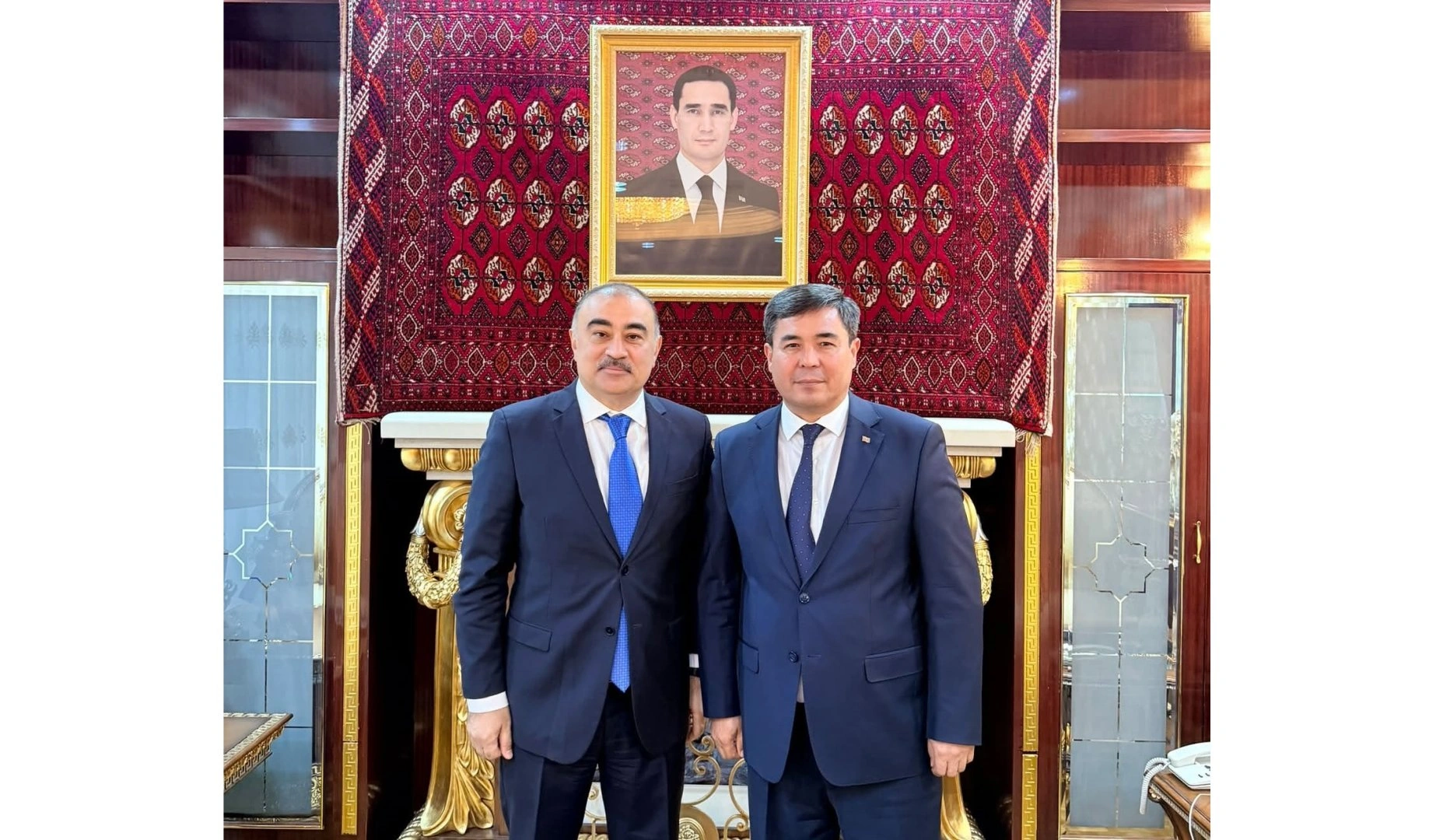 Azerbaijan, Turkmenistan discuss strengthening bilateral ties in Uzbekistan