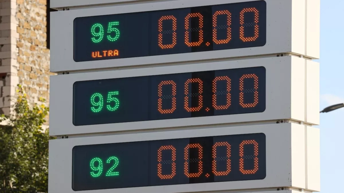 Refinery attacks push Russia to seek petrol supplies from Asia