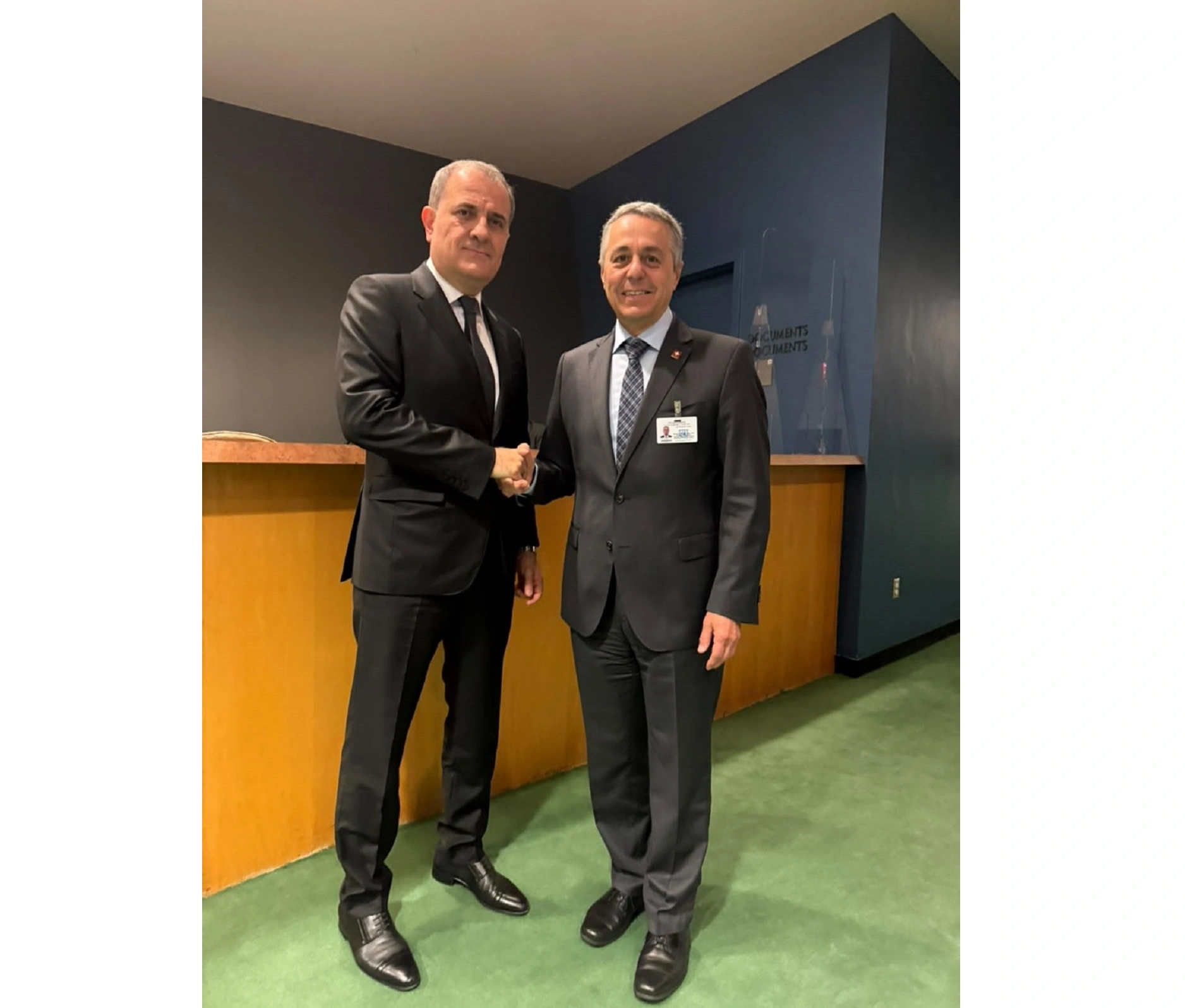 Azerbaijan, Switzerland discuss bilateral relations