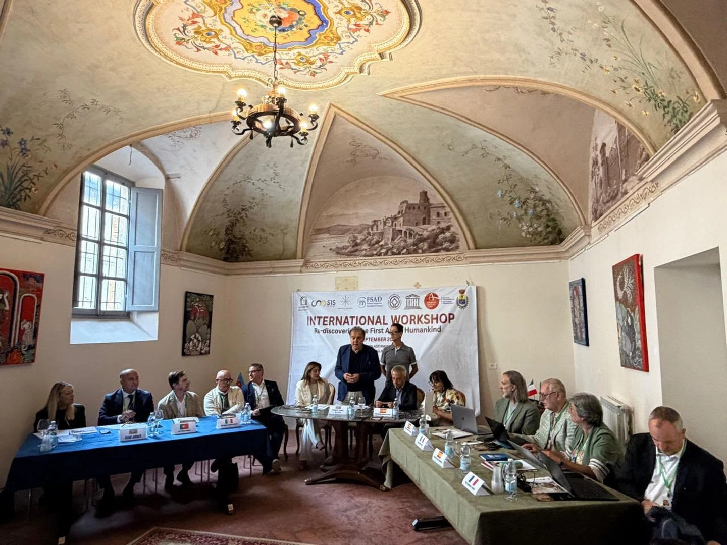 Ancient rock art heritage of Azerbaijan presented in Italy (PHOTO)