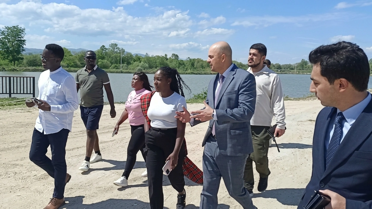 Africa’s Media Tour to Azerbaijan highlights tourism, urban development ahead of WUF13 (VIDEO)