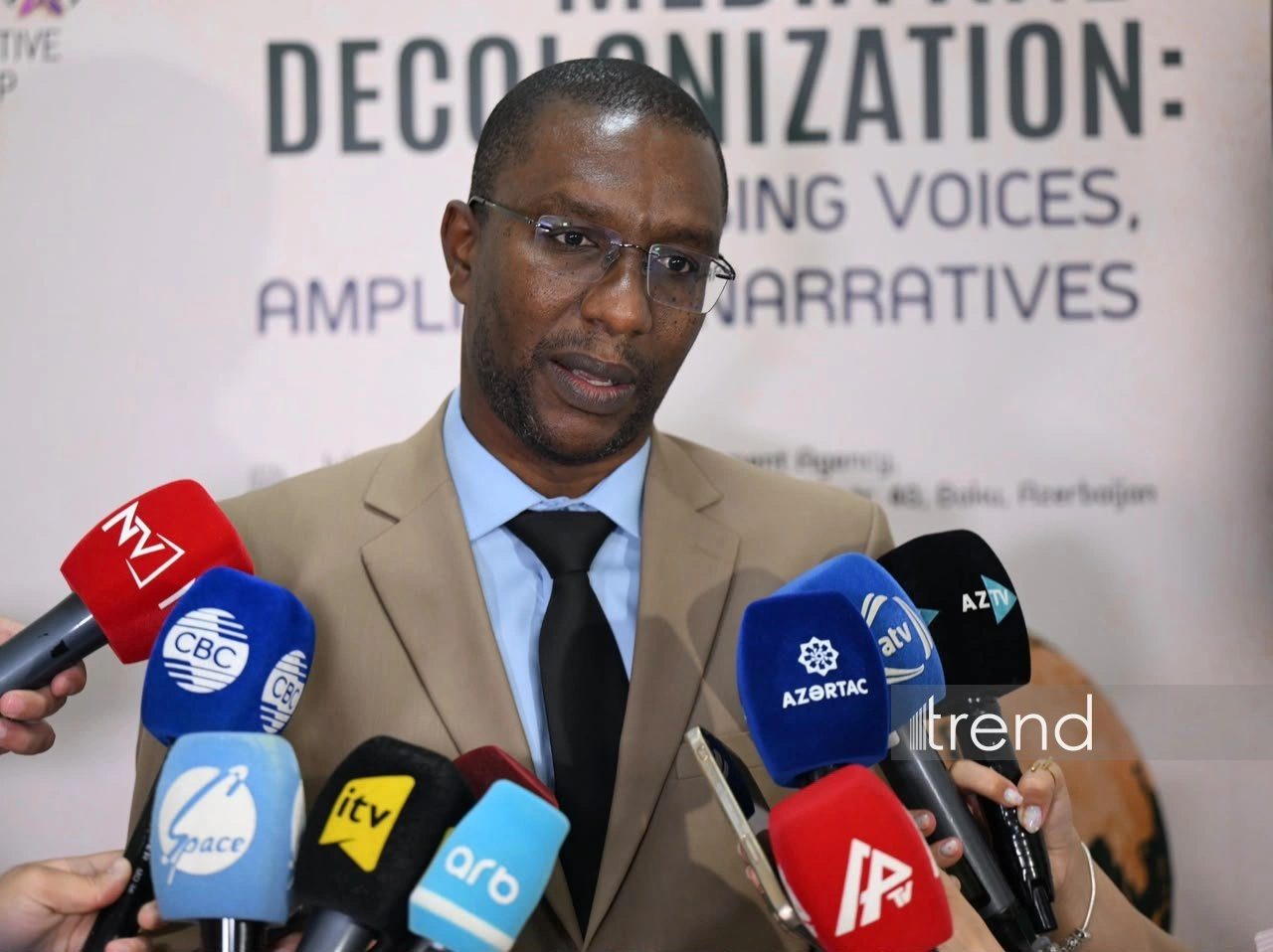 Senegalese journalist highlights economic cost of negative Africa narratives