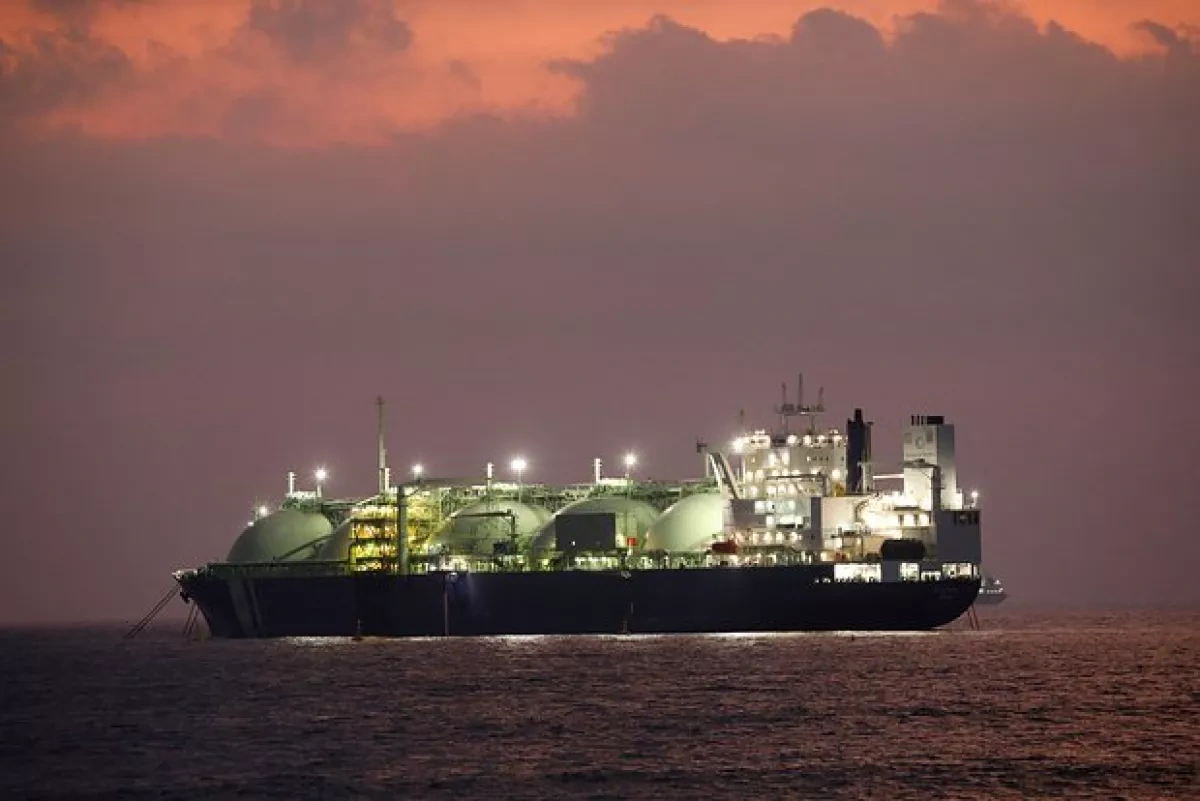 Media: Japan nears deal with US to extend Russian LNG import exemptions