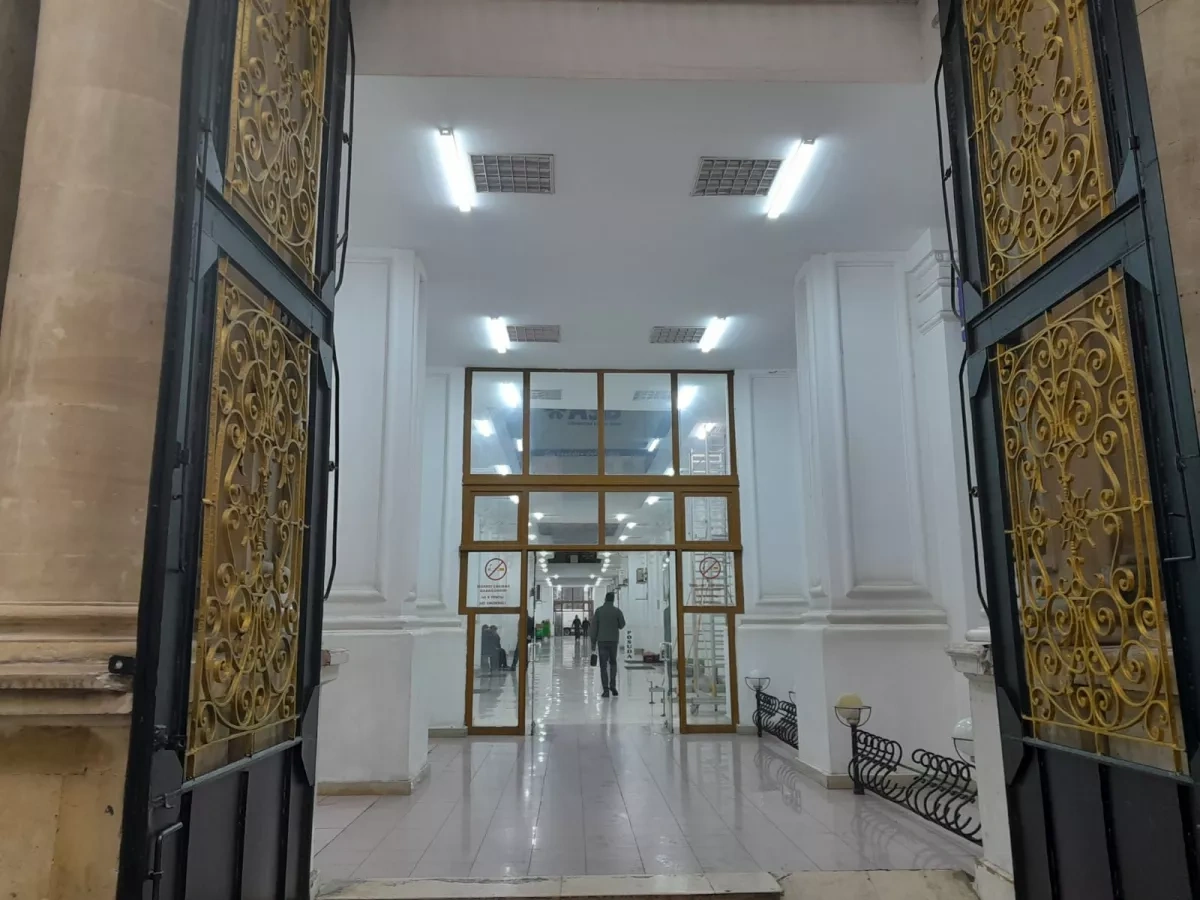 The extinguished hyperboloid of engineer Shukhov How the interior of the “Taghiyev Passage” in Baku was altered / PHOTO EVIDENCE