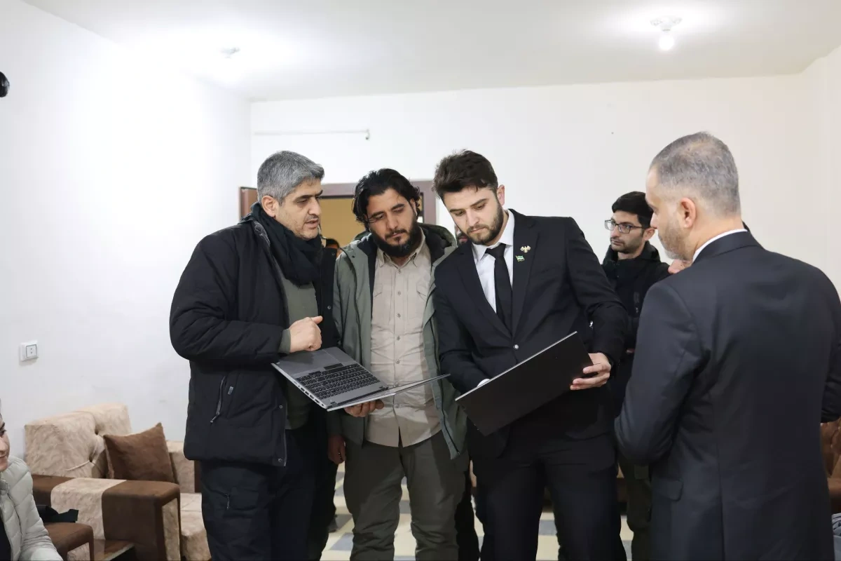 Syrian government takes control of security hub in Ain al-Arab PHOTO