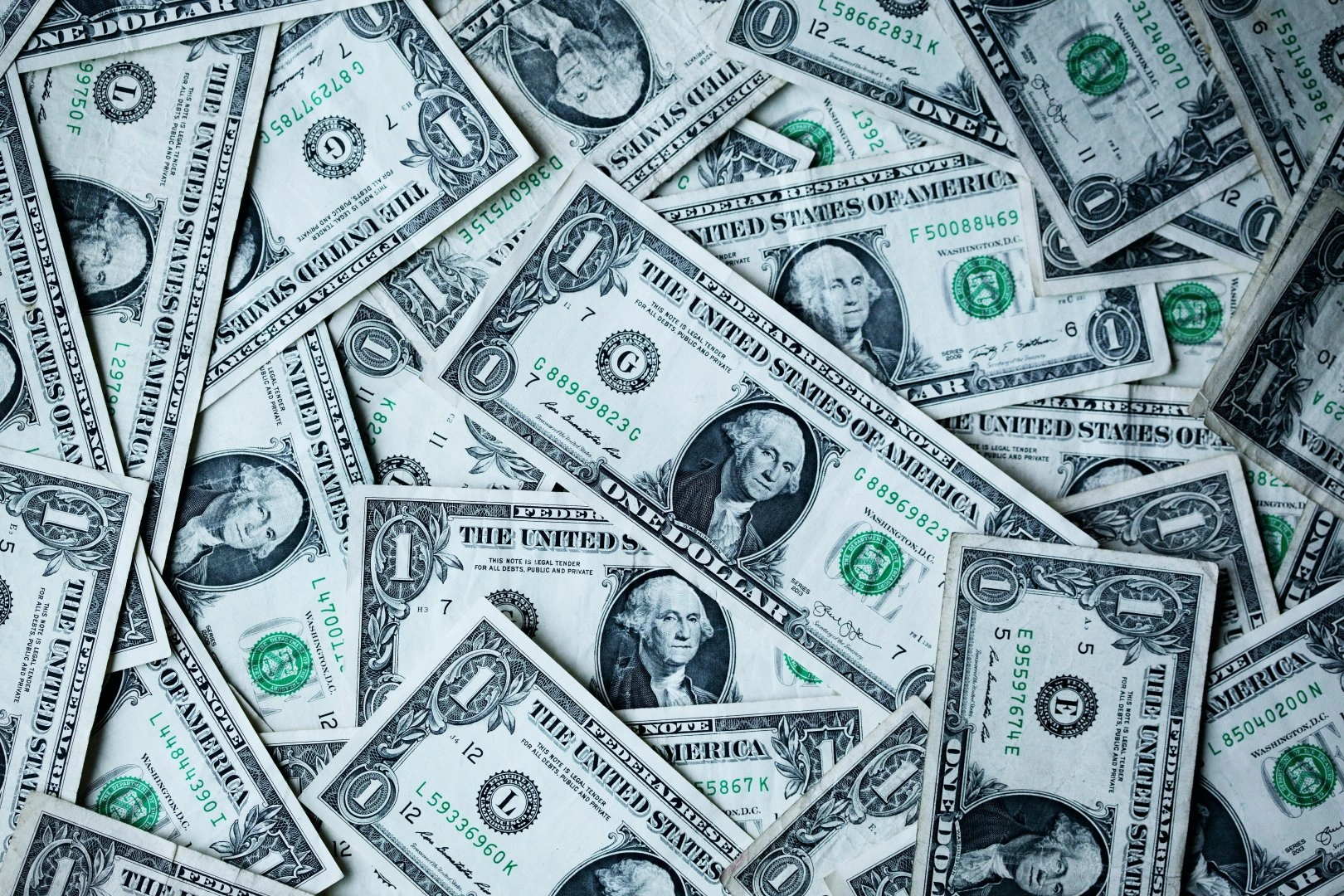 Cash share of Georgia's money supply declines to 10.4% in August