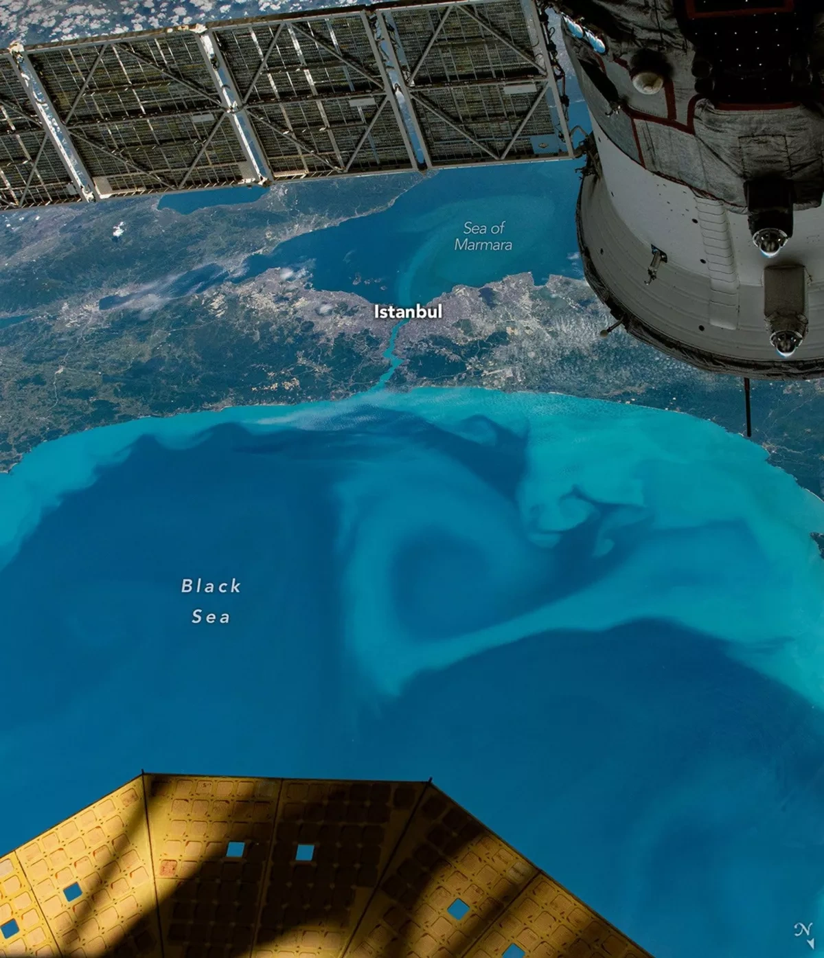 NASA captures Black Sea's stunning colour change as plankton blooms PHOTO