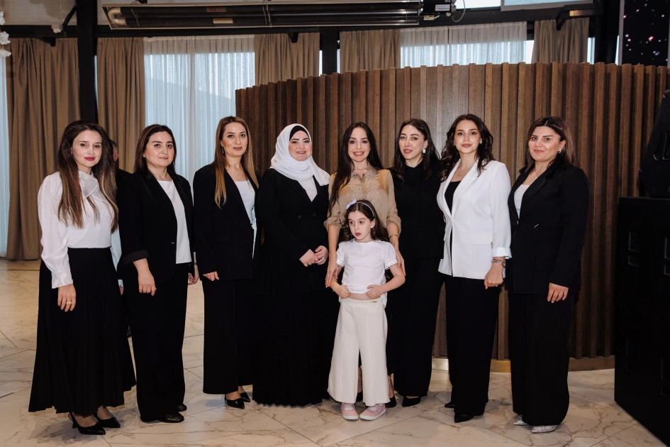 Leyla Aliyeva and Arzu Aliyeva attend concert presented as part of “Aria of Heaven” project (PHOTO)