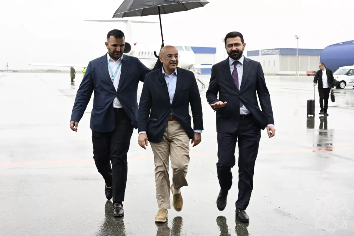Gulf Cooperation Council chief lands in Baku for UN urban forum PHOTO