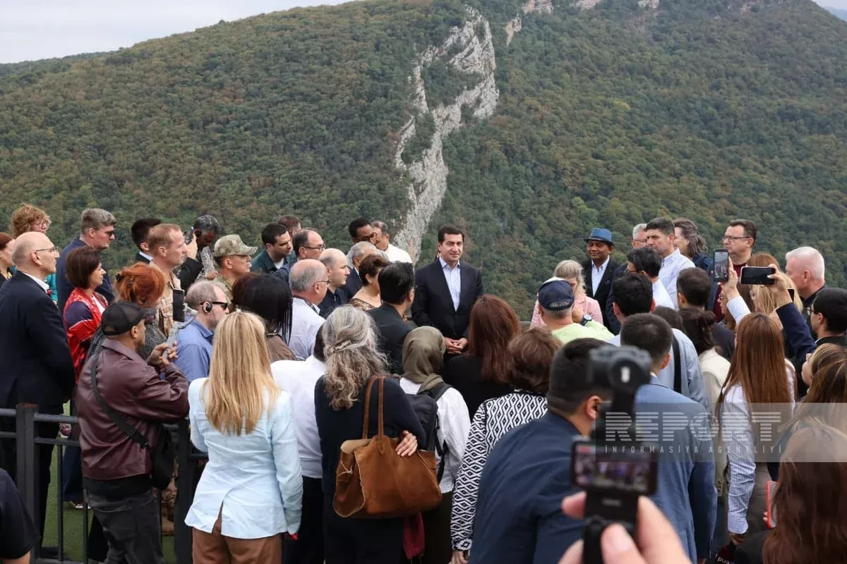 Foreign diplomats visit Jidir Plain in Azerbaijan’s Shusha PHOTO