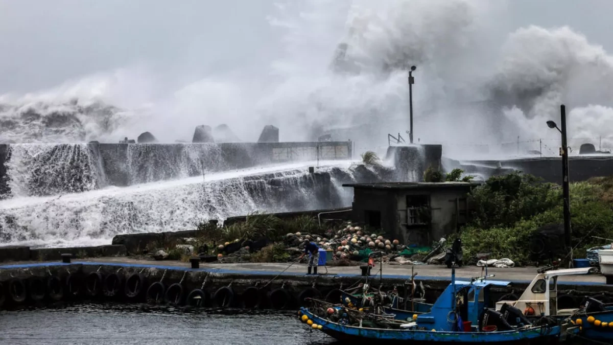 Typhoon Bavi batters Japan’s Okinawa, triggers flood warnings
