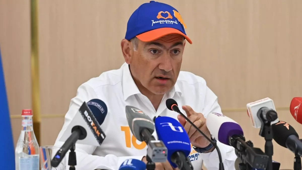 Armenia to continue arms exports under existing deals, Pashinyan says