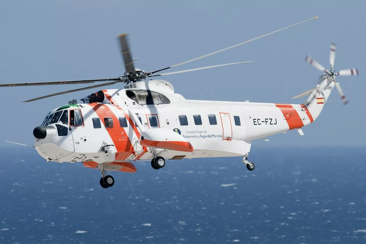 Pilot killed in Robinson R44 helicopter crash in Poland