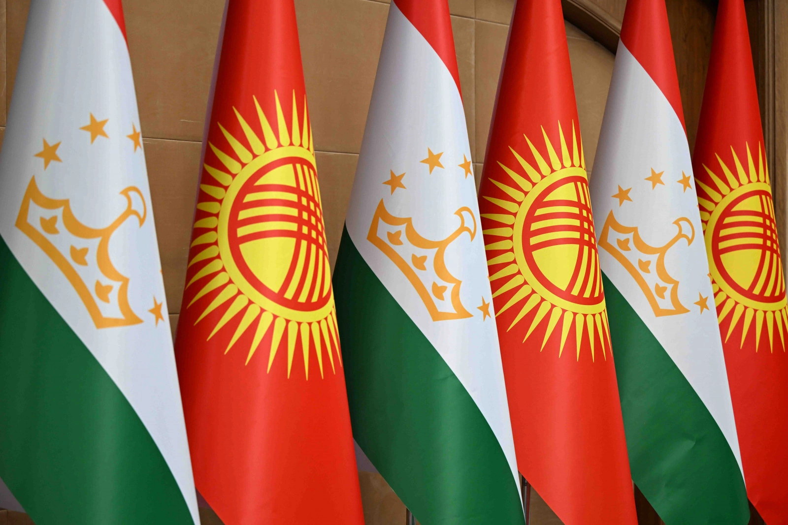 Tajikistan unveils trade figures with Kyrgyzstan for 1H2026