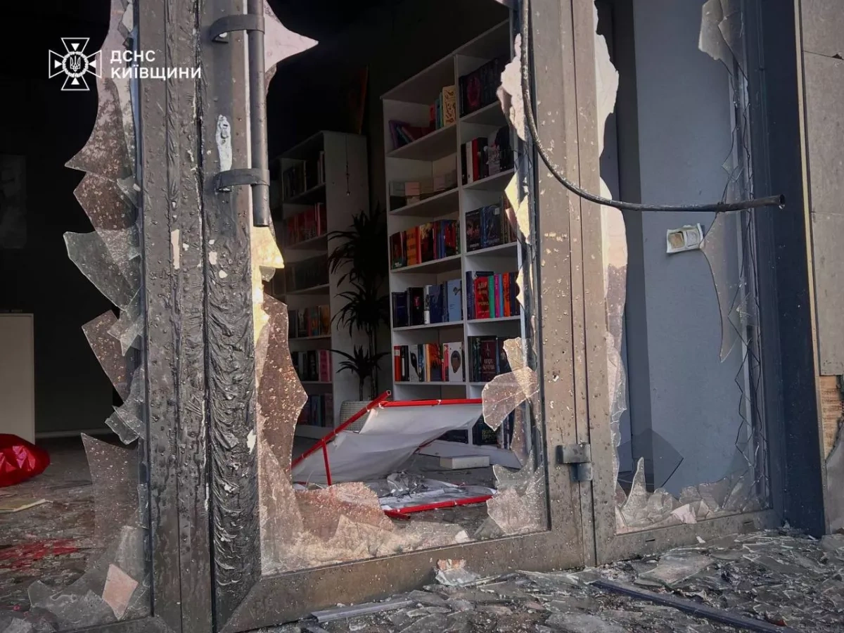 Russian strike turns Kyiv morning into tragedy PHOTO / VIDEO