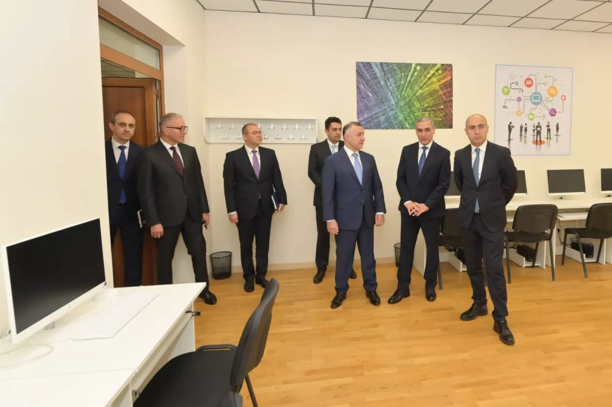 Azerbaijani ministers visit Karabakh University Clinic PHOTO