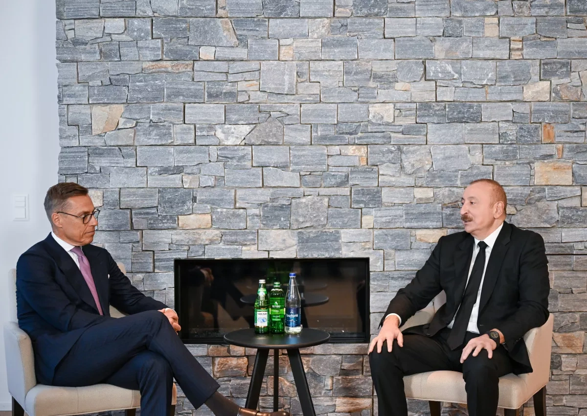 Azerbaijani, Finnish presidents discuss regional issues in Davos PHOTO