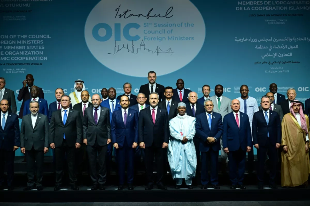Azerbaijan — 2025: Strengthening sovereignty and international standing Year-end review with Teymur Atayev