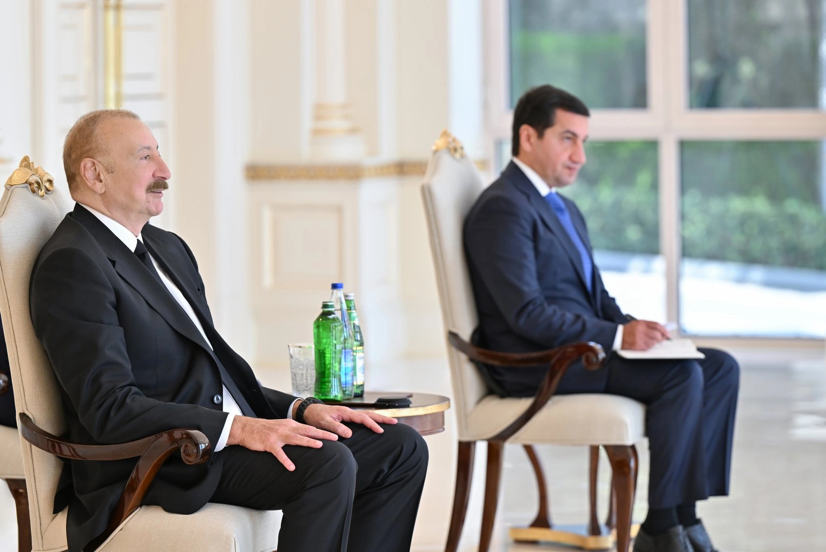 President Ilham Aliyev accepts credentials of Oman's newly appointed ambassador (PHOTO)