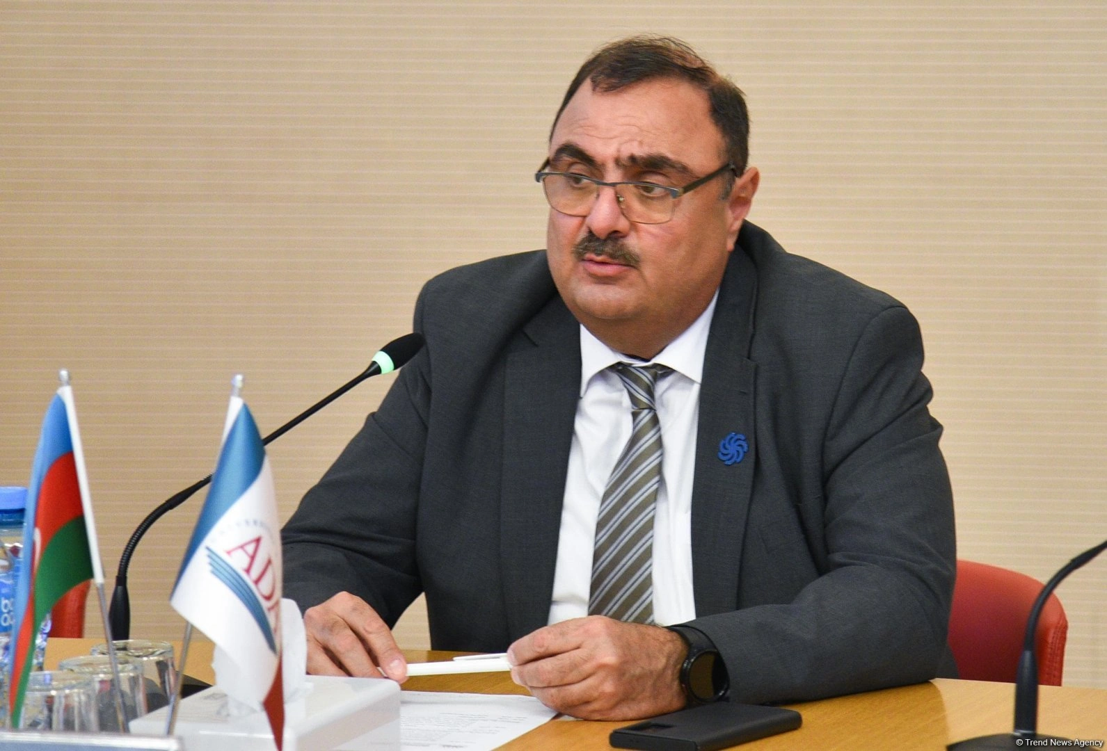 Azerbaijan tallies its Garadagh solar power plant's output capacity