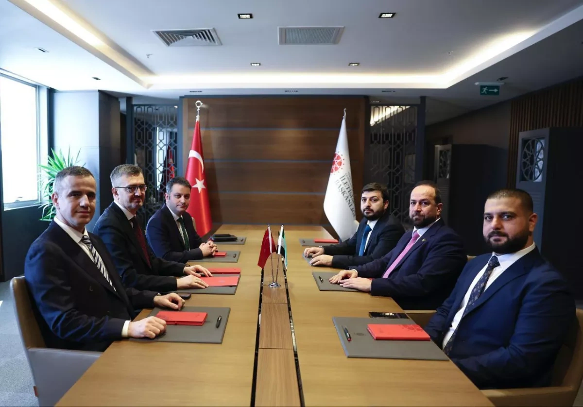 Türkiye, Syria discuss joint fight against disinformation photo