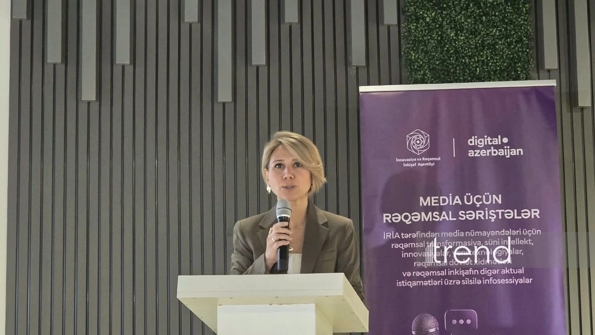 Azerbaijan trains state officials to improve digital literacy, IDDA says
