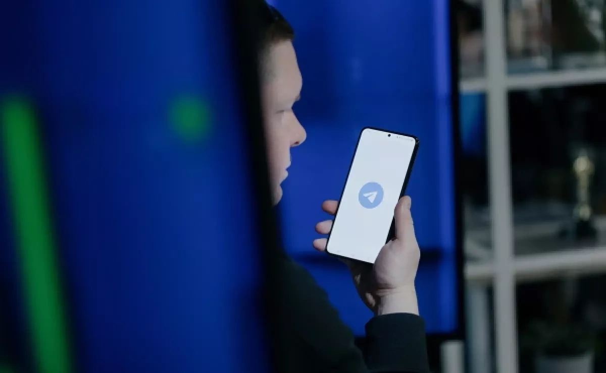 Apple briefly removes Telegram from App Store over child abuse content