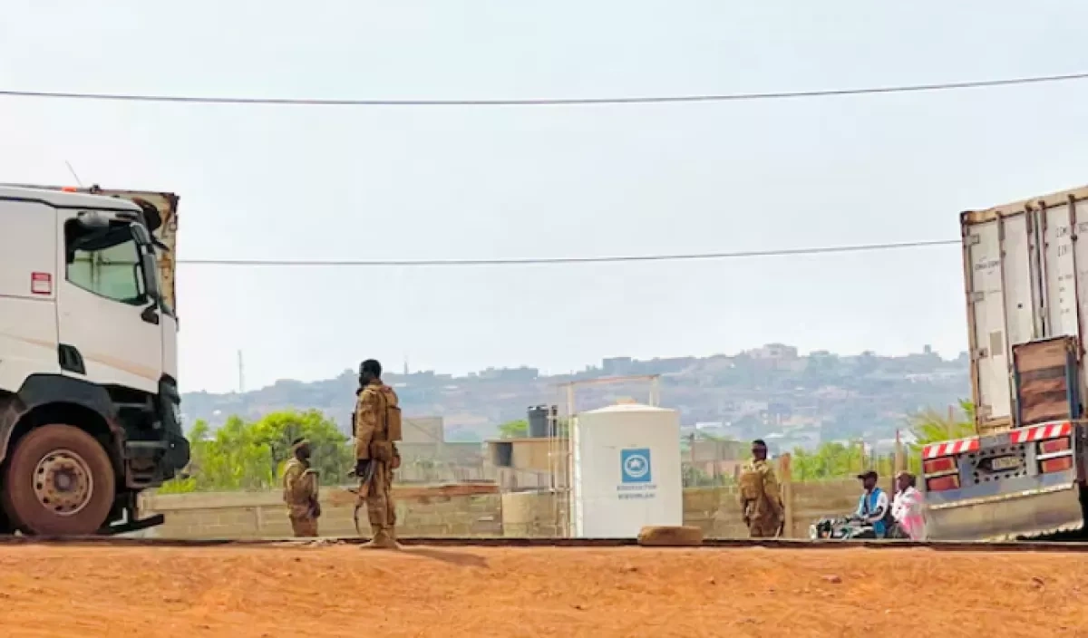 Al Qaeda-linked insurgents urge Malians to rise against junta, adopt Sharia law