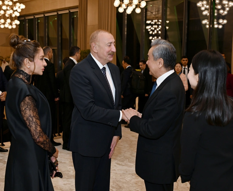 Dinner hosted on behalf of President Ilham Aliyev in honor of participants of 7th CICA Summit (PHOTO)