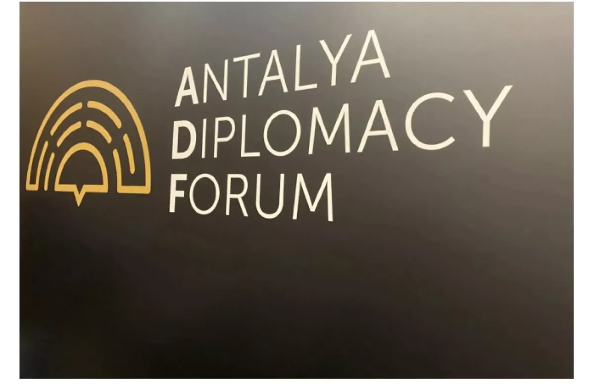 Azerbaijan think tank engages in high-level Antalya talks PHOTO