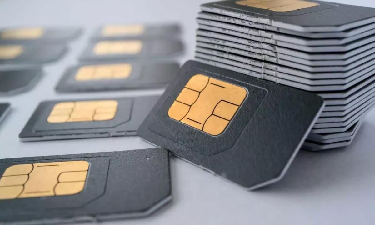 Security operation in Iraq's Erbil targets illegal SIM cards