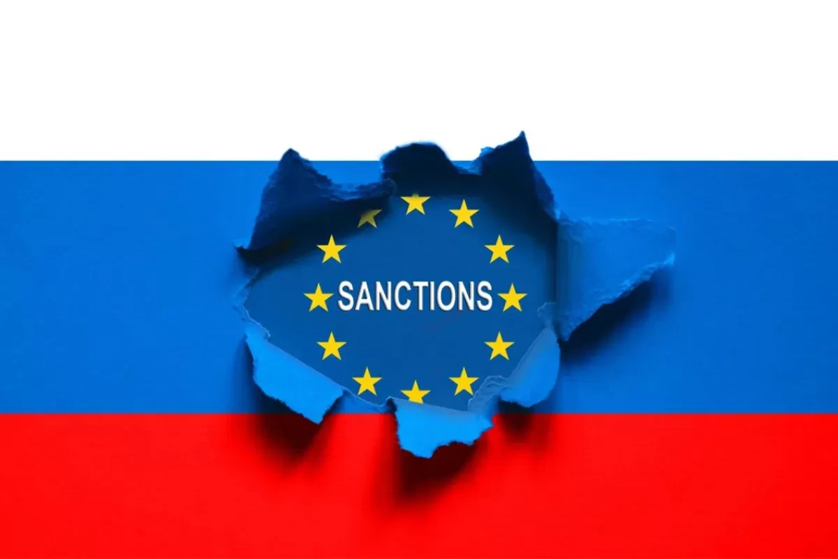 EU weighs new approach to sanctions against Russia, Irish FM says