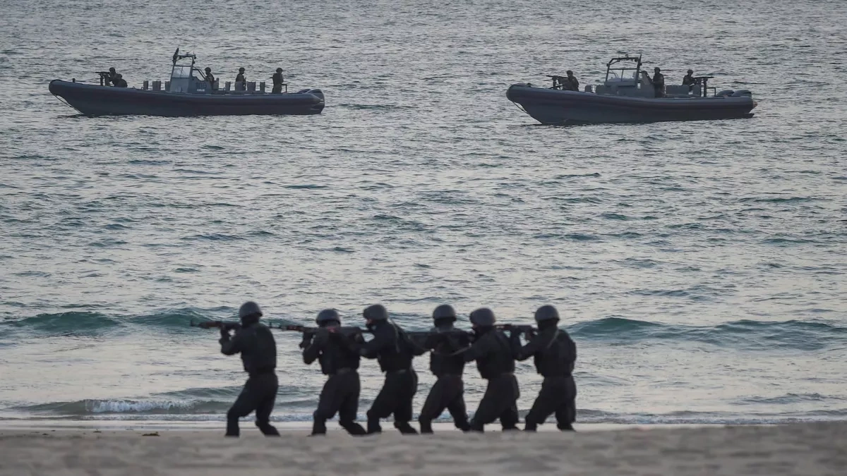 Pakistan launches naval operation to protect sea trade